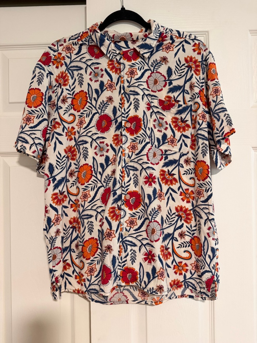 Men's Floral Short-Sleeve Button-Up Shirt - White with Orange & Navy